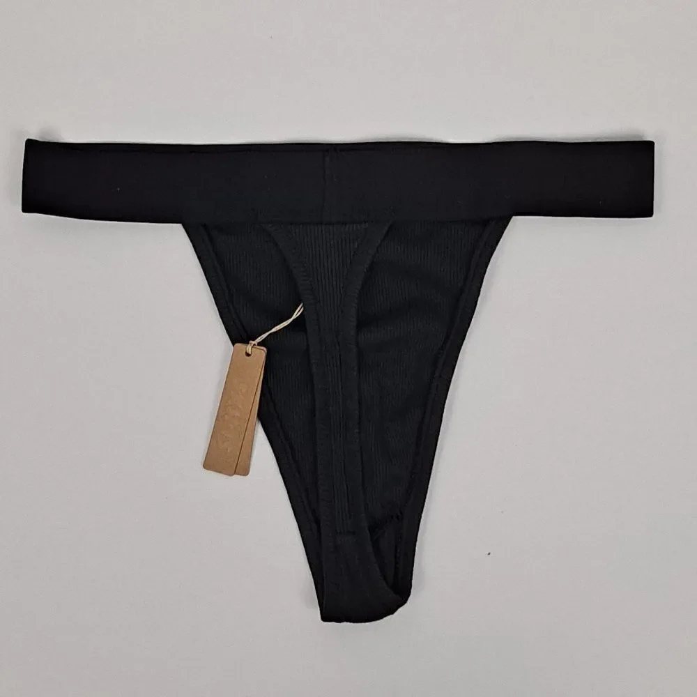 2 pair SKIMS ribbed thongs NWT‎